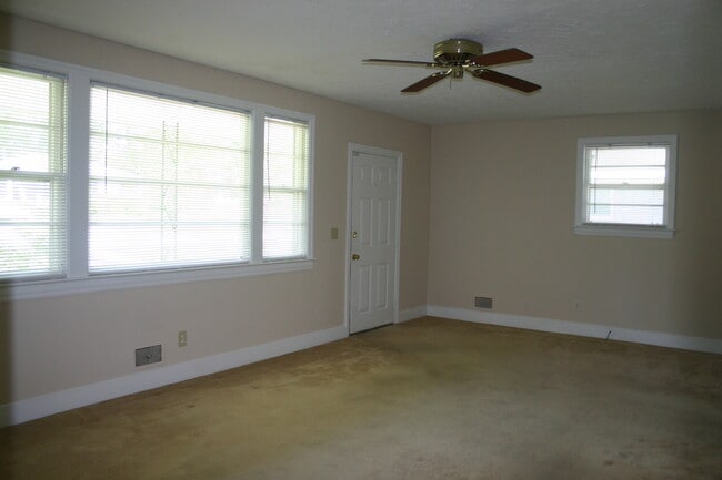 Photo - 1116 Deerwood St