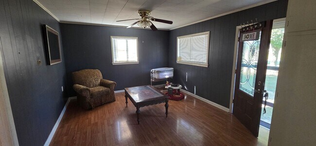 Photo - Cottage in Eunice