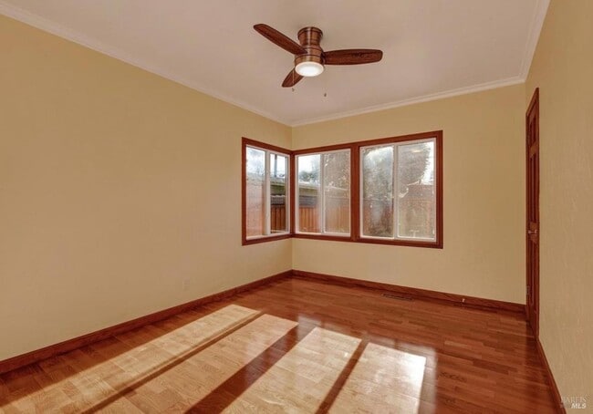 Photo - 520 Juilliard Park Dr