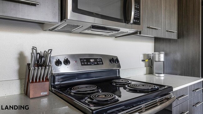 Photo - 7602 Luskey Blvd Unidad 1307