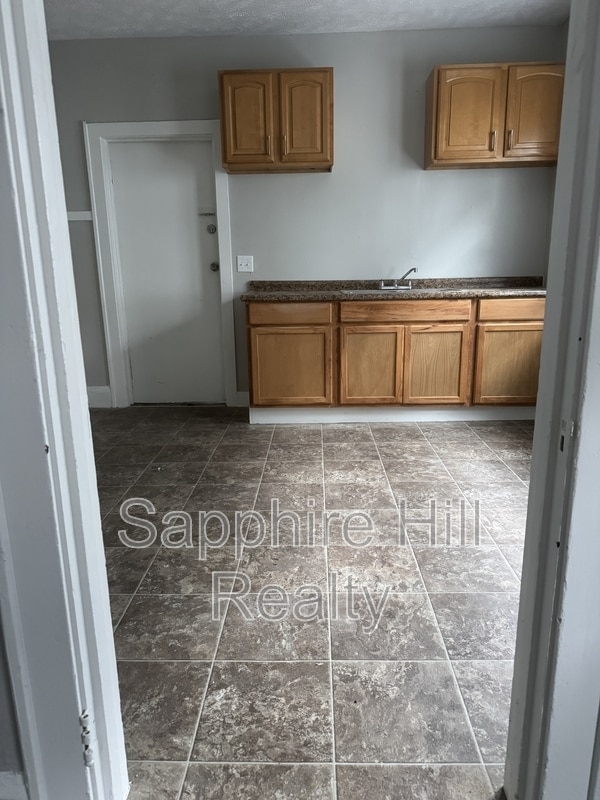 Photo - 4056 E 136th St