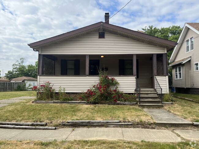 Building Photo - 1307 Tampa Ave Rental