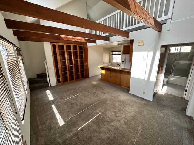 Photo - 236 S Helberta Ave Unidad B