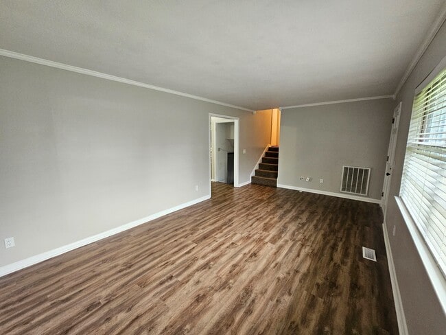 Photo - 117 Mitchell Ln