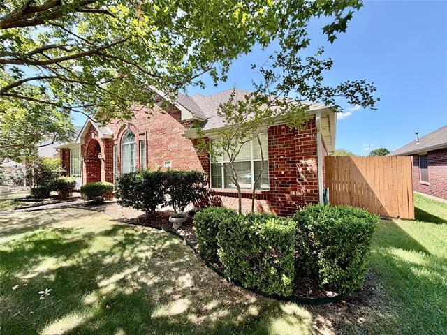 Photo - 1632 Castle Pines Dr