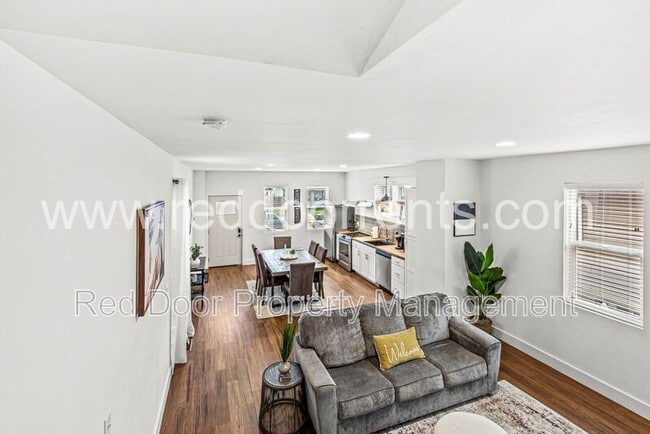 Photo - 1619 N Tacoma Ave