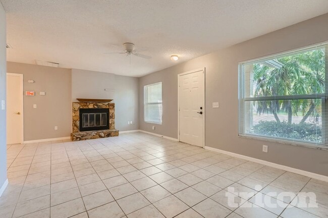 Photo - 2008 59th Cir S