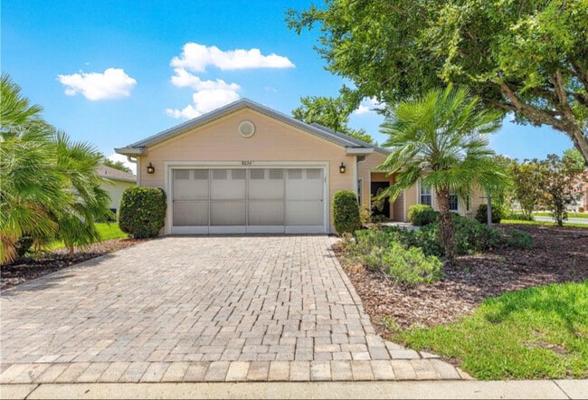 Building Photo - 8034 SW 81st Loop Rental