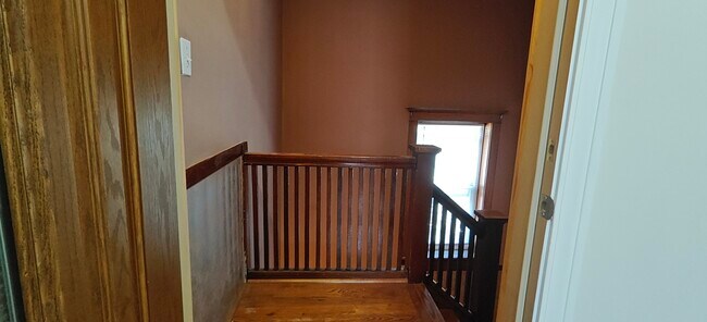 Photo - 4222 N Laramie Ave Unit 2