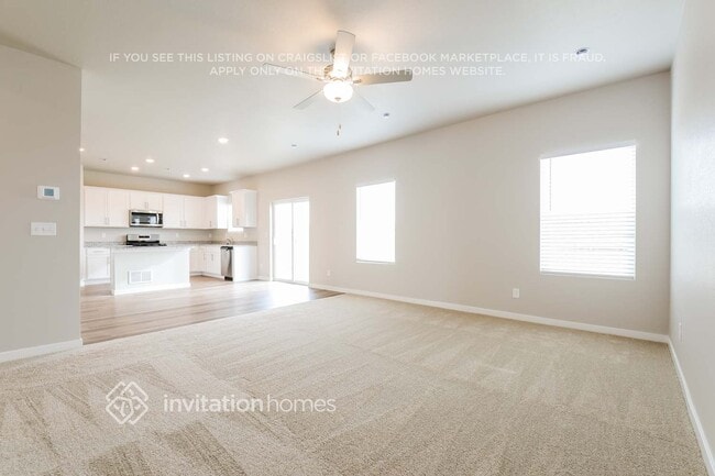 Photo - 2244 Alyssa St