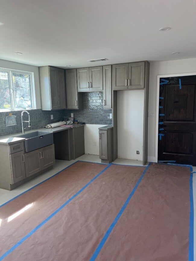 Photo - 3541 Homeland Dr