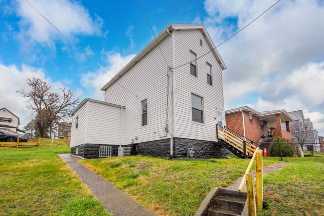 Photo - Stunning 2 bedroom home in Port Vue available August 1!