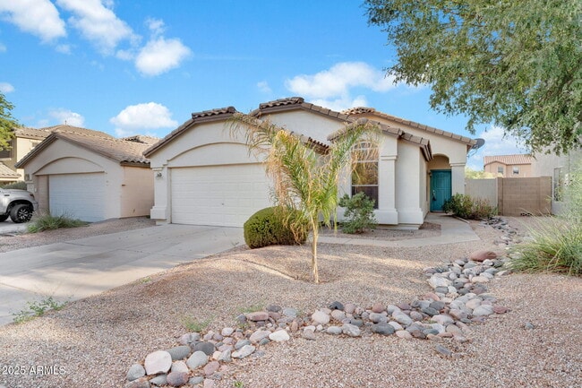 Photo - 841 E Lovegrass Dr