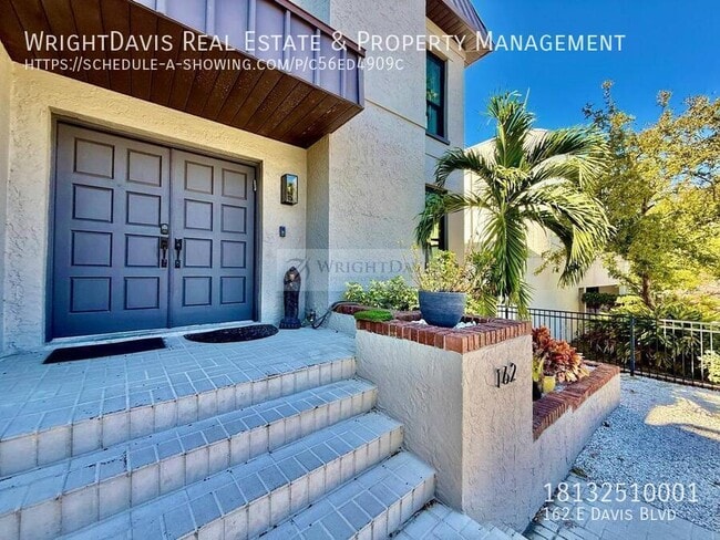 Photo - 162 E Davis Blvd