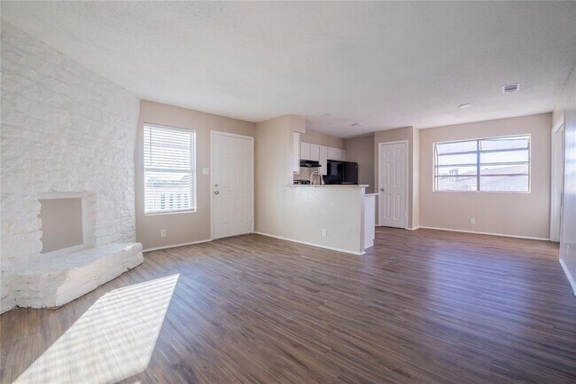 Photo - 10211 Brownie Dr