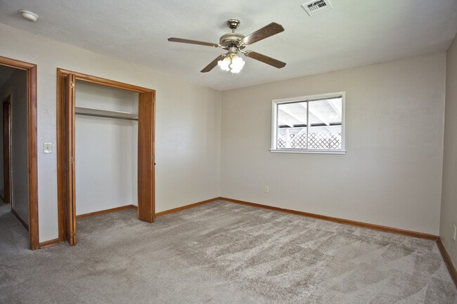 Photo - ***138 N. B Street***