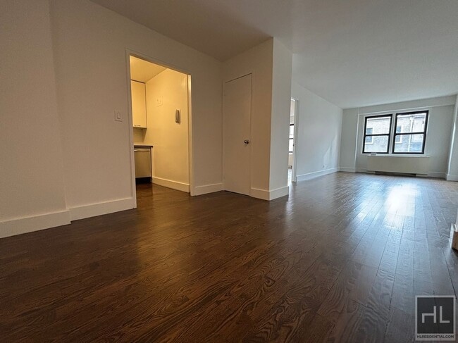 Photo - EAST 63 STREET Unit 3M