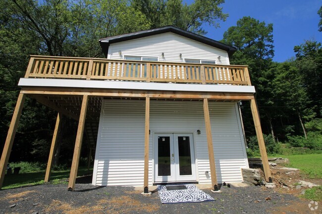 Building Photo - 14 Washburn Terrace Rental