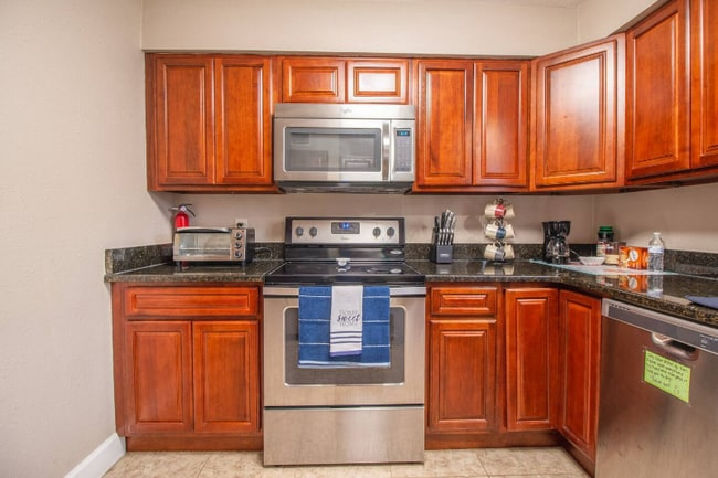 Photo - 1245 Catalpa Ln Unidad 1