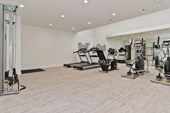 Oakwood Condos Bedford