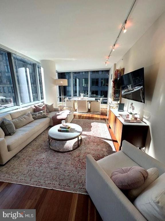 Building Photo - 1414 S Penn Square Unit 17H