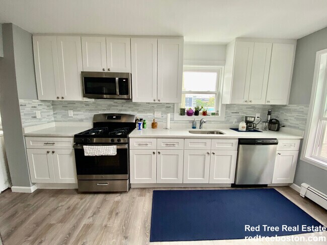 Building Photo - 46 Brookley Rd Unit 3 Rental