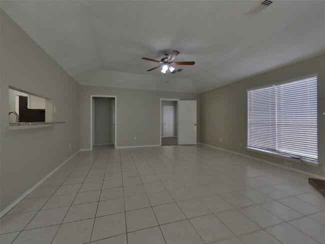 Photo - 6922 Clee Ln