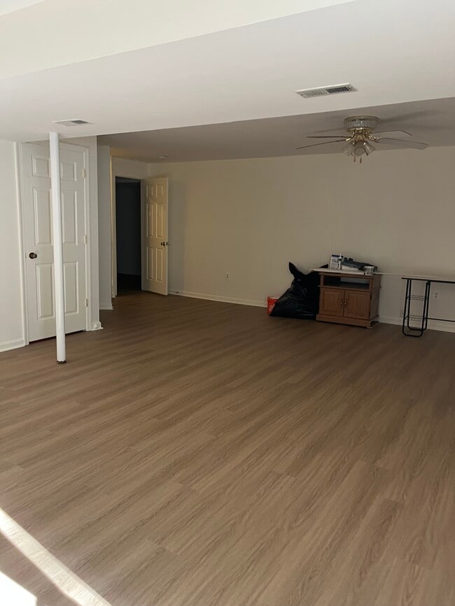 Photo - 1478 Apple Ct Unit Basement Apt