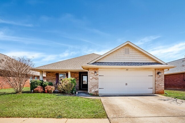 Building Photo - 607 Durbin Ln SW