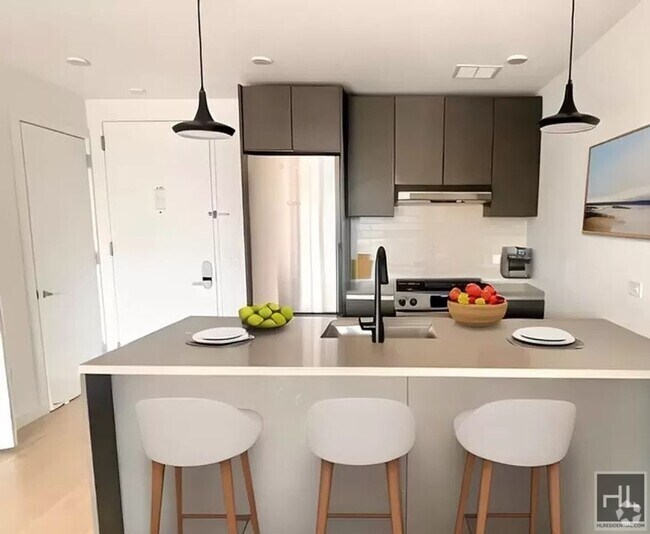 Building Photo - NORTHERN BOULEVARD Rental