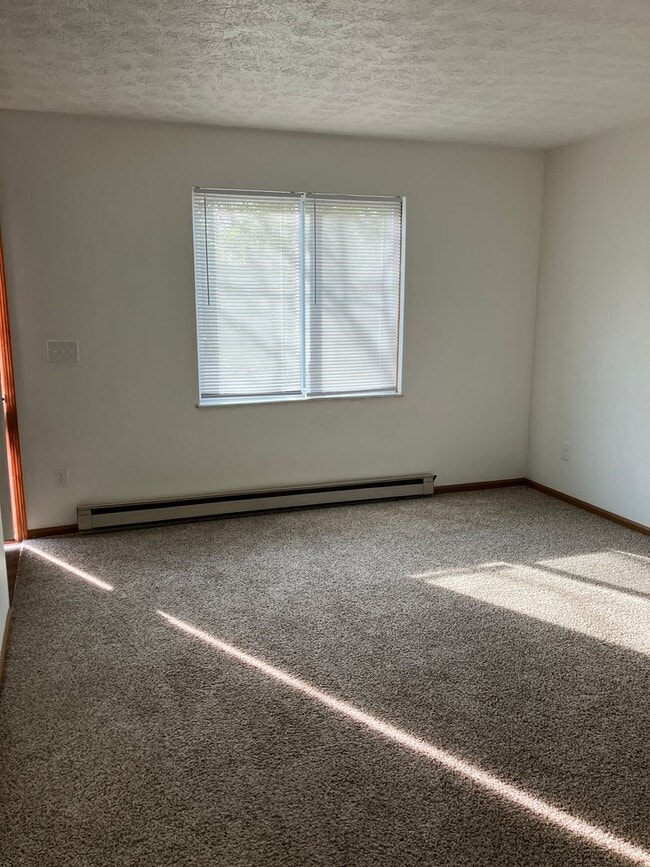 Photo - 2 Bedroom and 1.5 Bath Townhome - Troy, Ohio!! Unidad 1205-D Bunker Hill