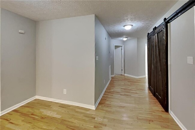 Photo - 2330 Hinton Rd