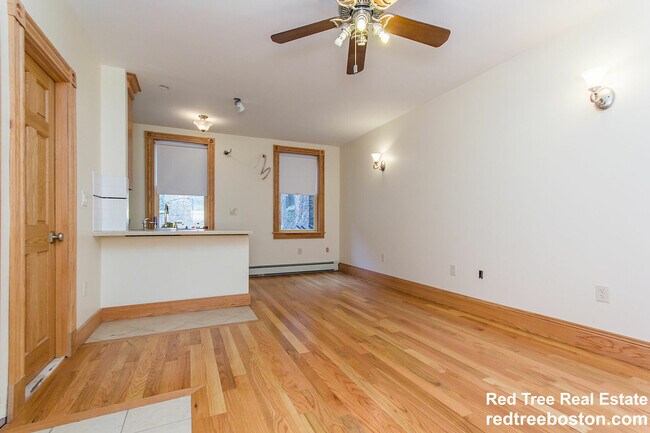 Photo - 29 Phillips St Unit 1