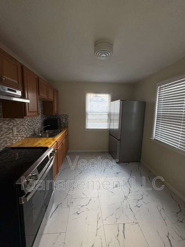 Photo - 1400 Ella T Grasso Blvd