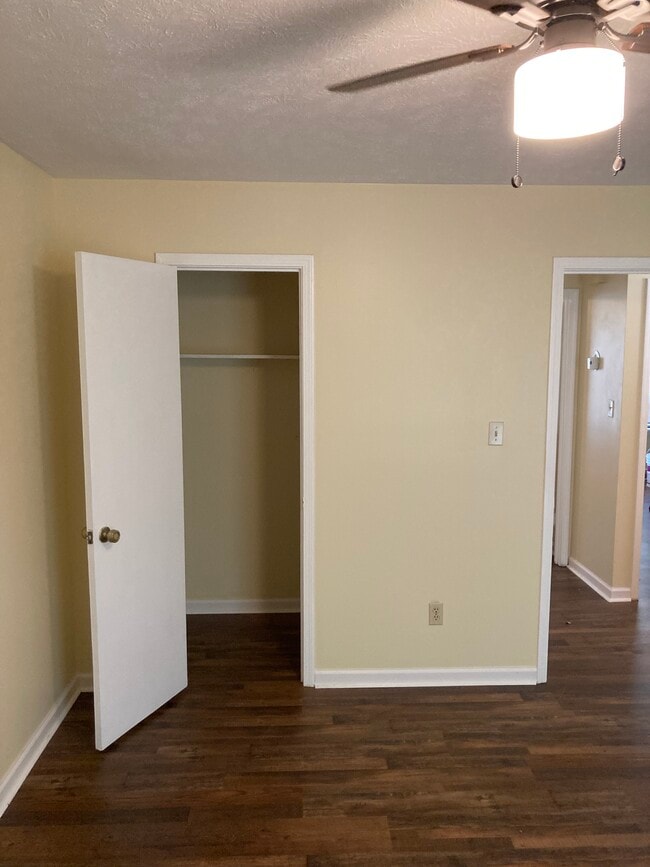 Photo - 80 Rushwood Dr Unit 80