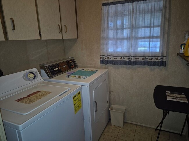 Photo - 904 Redbud Rd