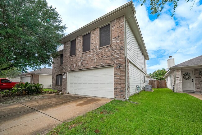 Building Photo - 19410 Rum River Ct Rental