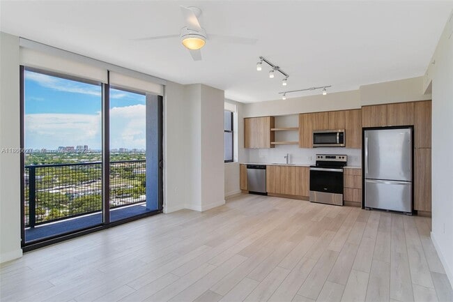 Photo - 555 NE 8th St Apartment Unit 1009