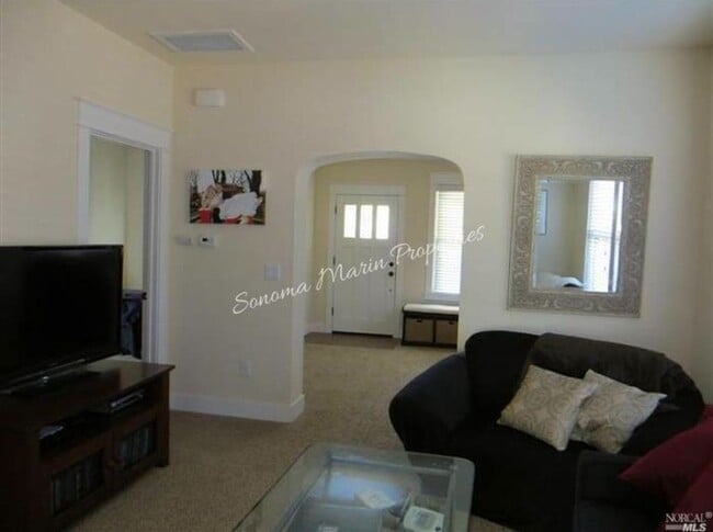 Photo - Historic Thomas House – A Rare Rental Opportunity in Petaluma! 2bd/2.5baths West Petaluma