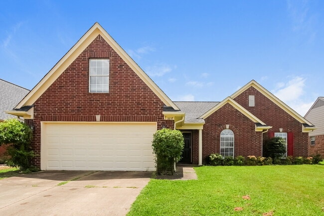Building Photo - 1657 Madison Cove E
