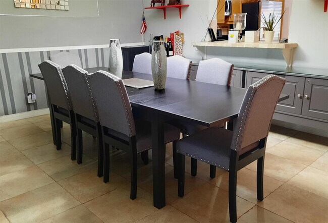 Photo - 291 S Hollybrook Dr Unit 305