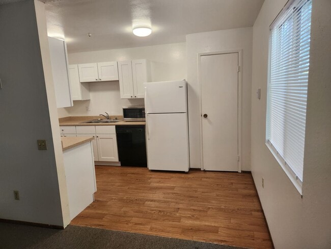 Photo - 828 Carlita Cir Unit A