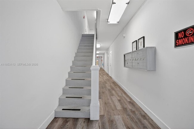 Photo - 1630 SW 10th St Unit 8