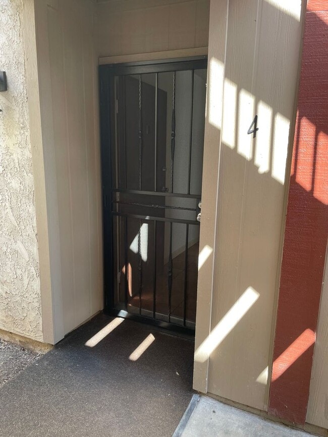 Photo - Bright and Charming 3 Bedroom 2 Bath Condo... Unit 4