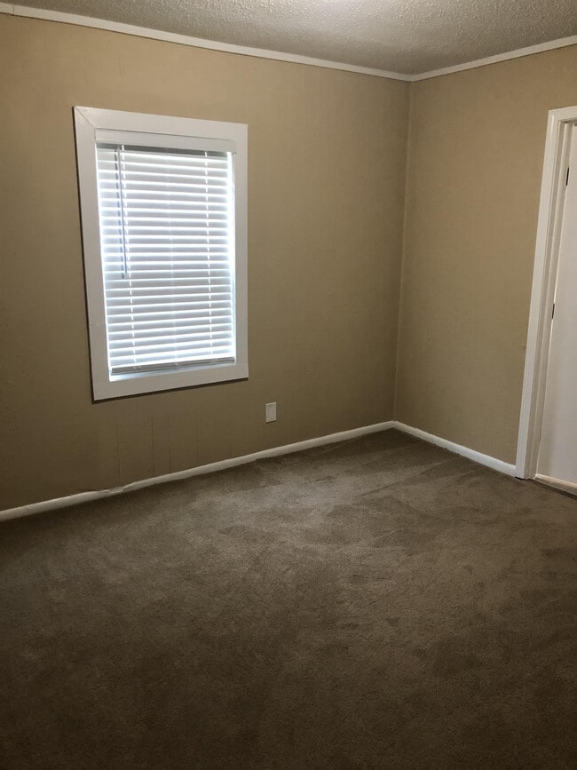 Photo - 3921 Wiggins Dr