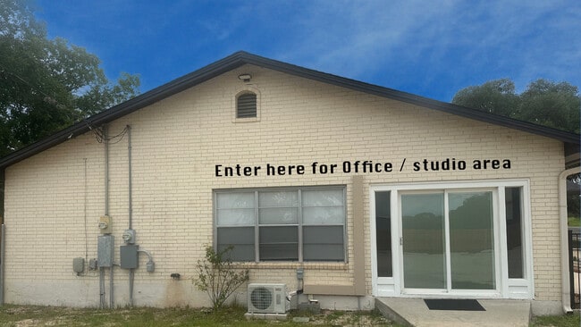 Photo - 101 Pine View Dr