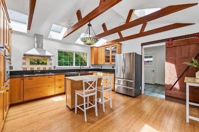 Photo - 11 Southbank Rd