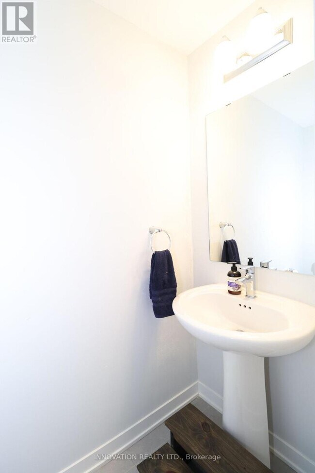 Photo - 36 Stitch Mews