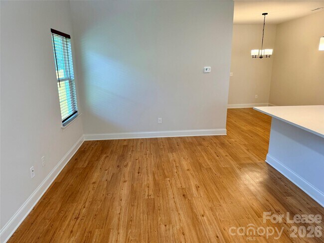 Photo - 521 N Linwood Ave