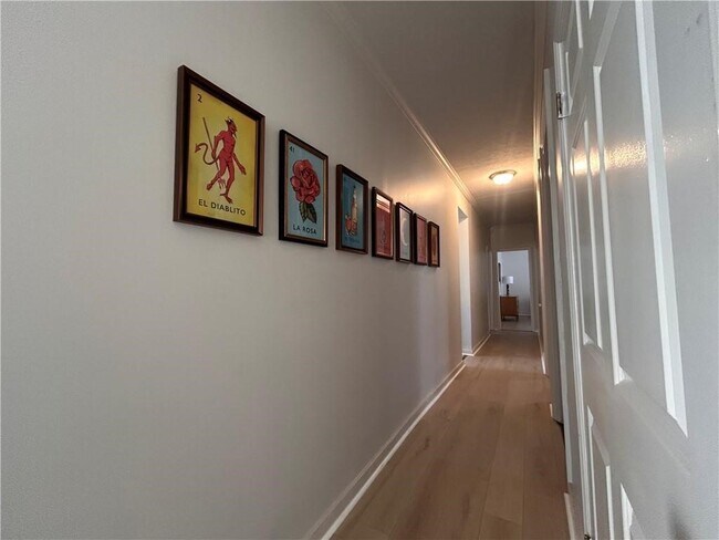 Photo - 74 Richmond St